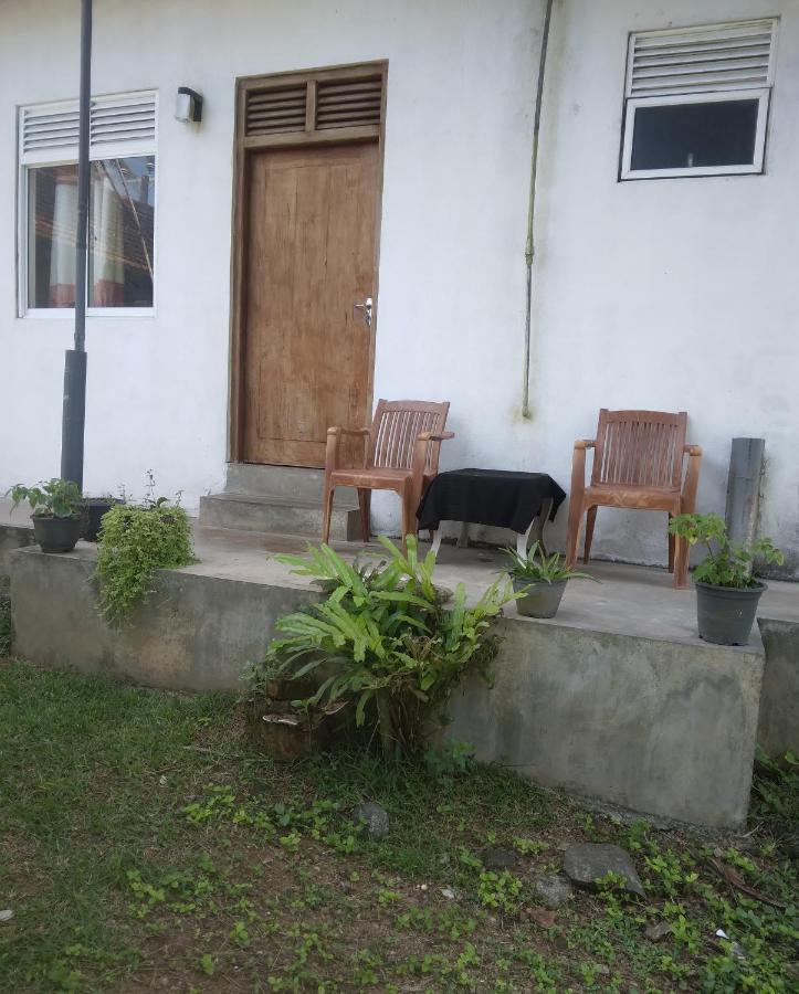 Sunray Rest - Beach View Homestay 미리사 외부 사진