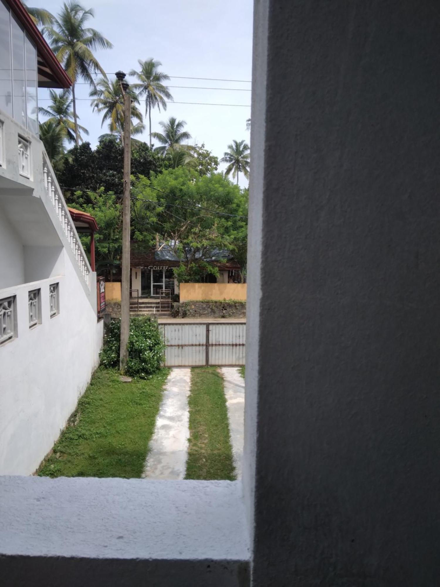 Sunray Rest - Beach View Homestay 미리사 외부 사진