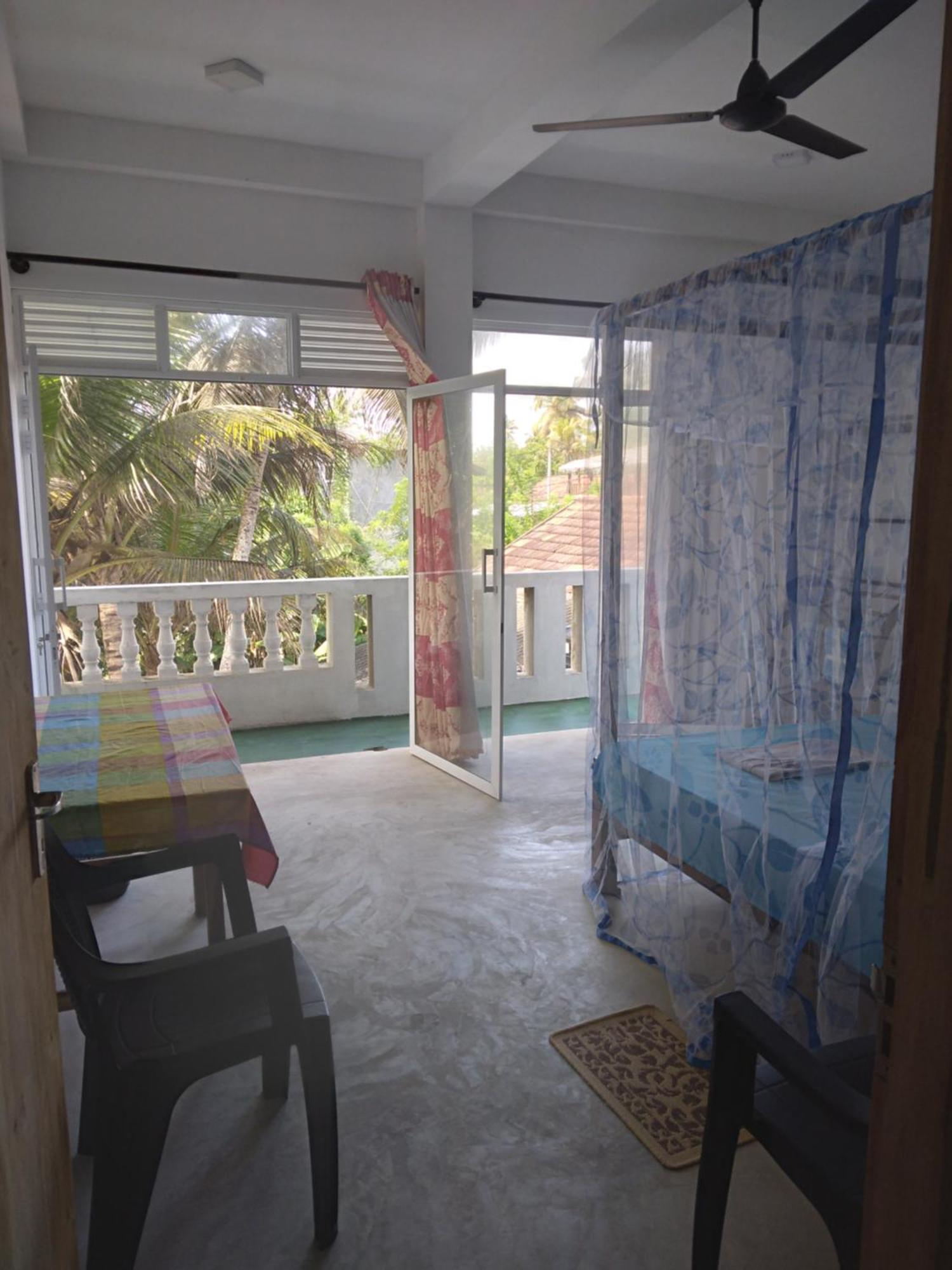 Sunray Rest - Beach View Homestay 미리사 외부 사진