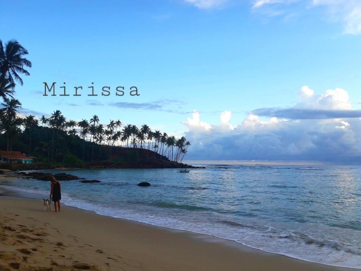 Sunray Rest - Beach View Homestay 미리사 외부 사진